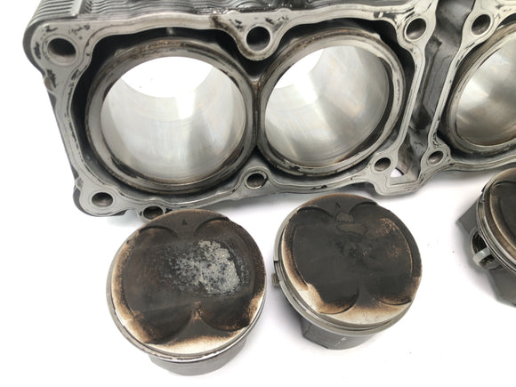 スズキ GSX-R 1100 W GU75 C [1994] - ピストン付きシリンダー