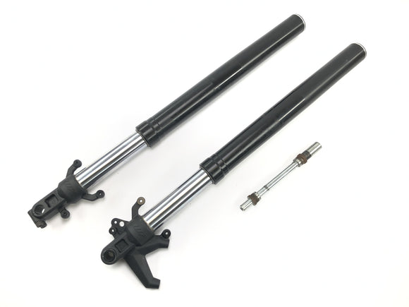 KTM RC 125 [2016] - Haarukka teleskooppihaarukka etuhaarukka akselilla