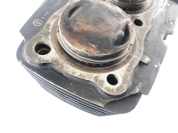 ヤマハXS 1100 2H9 [1978]  - ピストン付きシリンダー