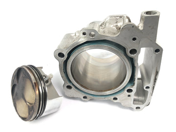 Aprilia RSV 1000 R [2004] - Zylinder mit Kolben vorne