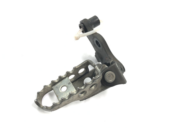 Yamaha WR 125 X DE07 [2010] - Reposapiés conductor derecho