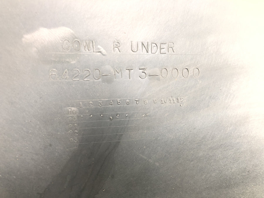 Honda ST 1100 SC26 Pan European [1990] - Fairing under fairing, frontspoiler