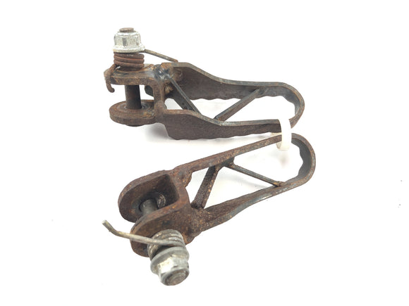 Husqvarna TE 610 8AE [1994] - Pedály nohou na nohy řidiče vlevo a vpravo