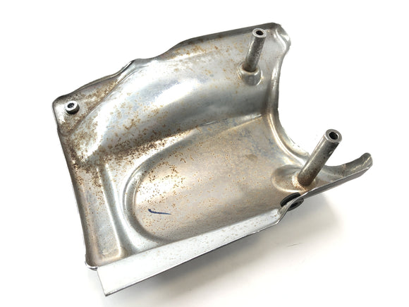 Suzuki VZ 1500 WVCU [2011] — Крышка маятника правая