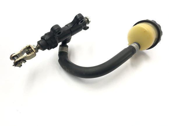 Triumph Daytona 955i T595N [2003] - Bremspumpe hinten Hauptbremszylinder