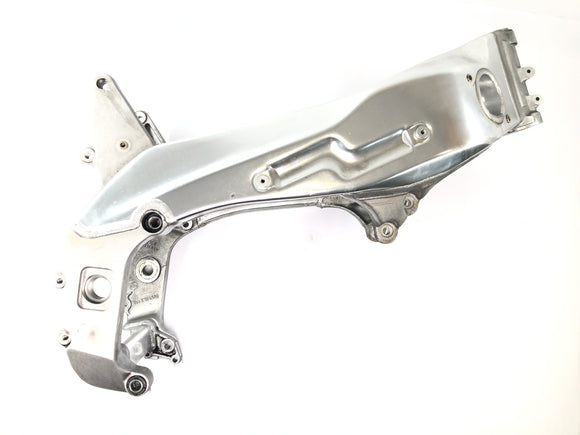 Aprilia RSV 1000 RP Mille [2001] - frame met papieren