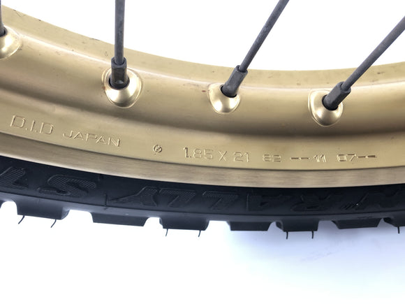 Honda NX 650 RD08 [1995] - Przednie kółko mówiło kółko 21 -calowe przednie pręty kropka