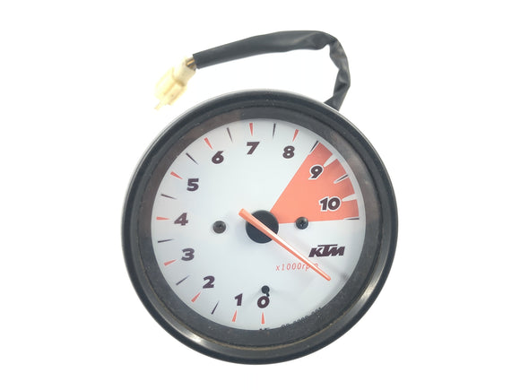 KTM 640 Adventure LC4 [2001] – Kierroslukumittari