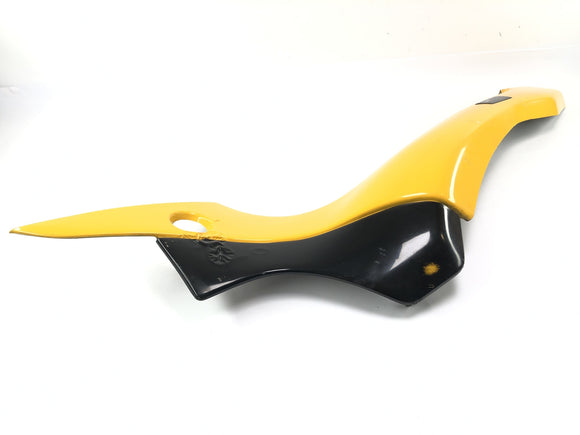 Triumph Daytona 900 T300 [1993] - Boczne okładziny tylne okładziny lewe lewe okładziny