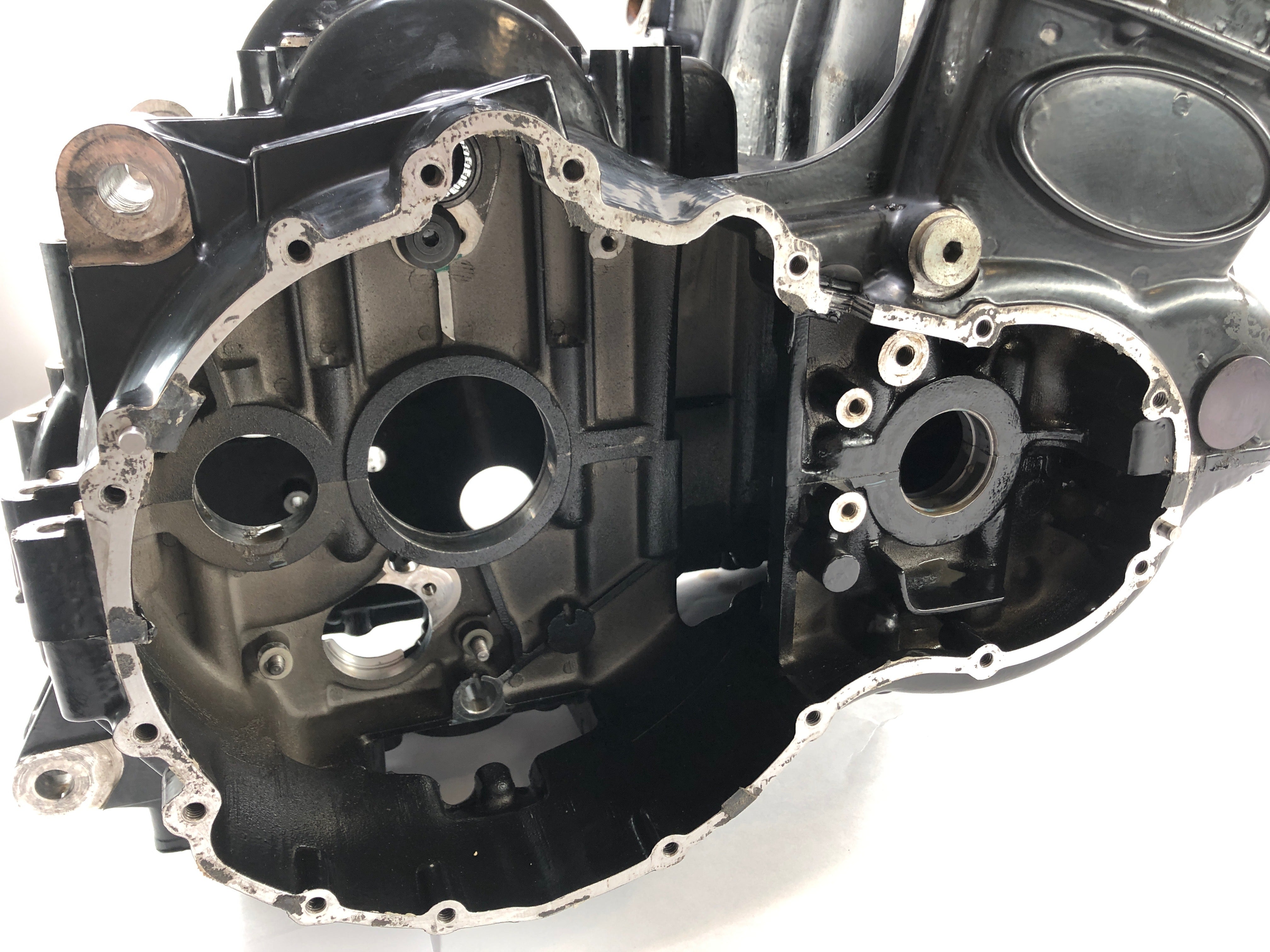 Triumph Daytona 955i T595 [1999] - Engine housing empty housing with piston