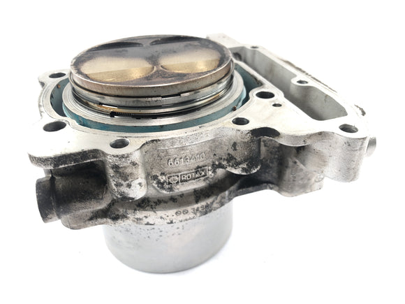 Aprilia RSV 1000 R [2004] - Zylinder mit Kolben vorne