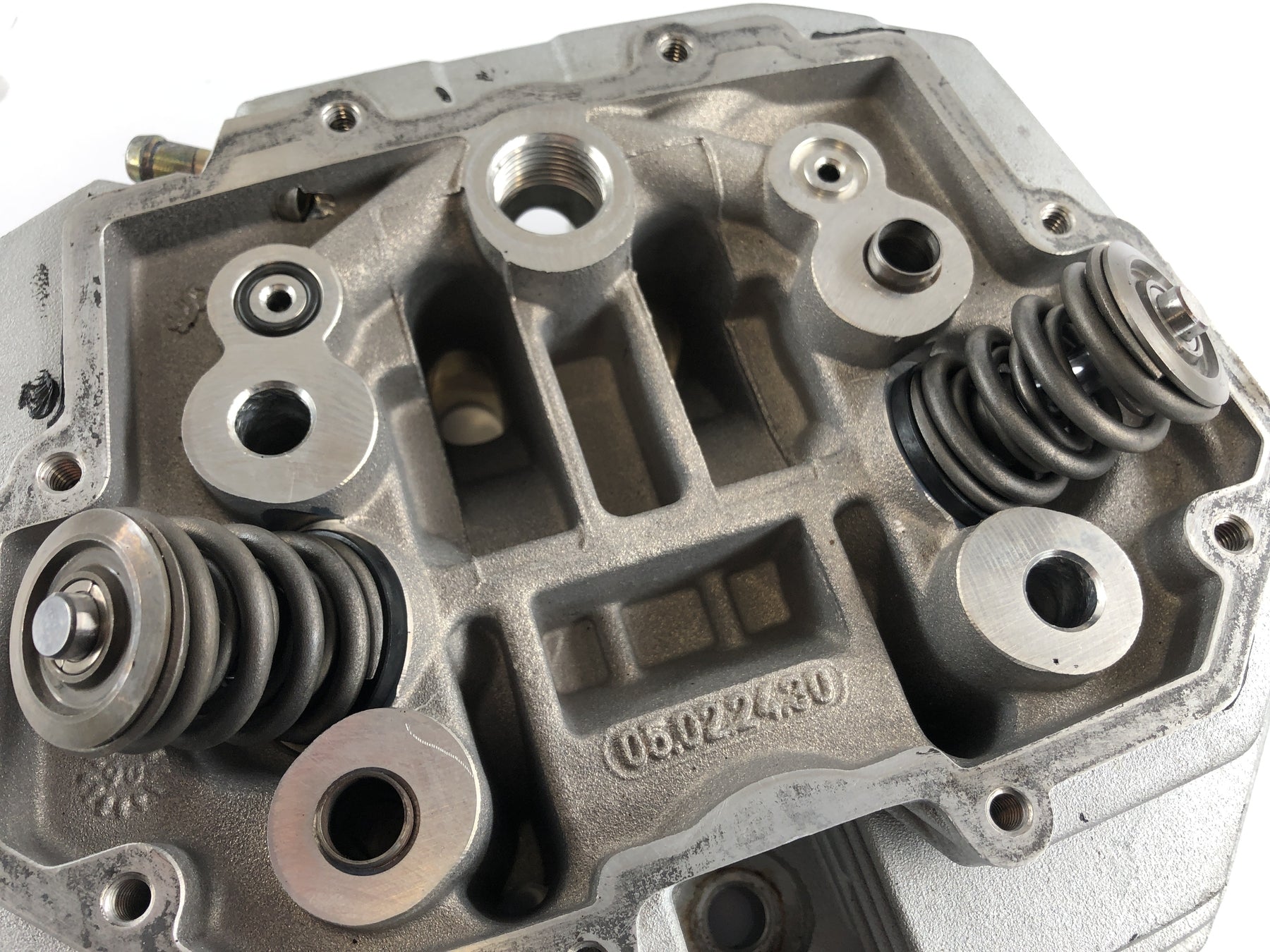 Moto Guzzi 1200 Sport [2007] - Cylinder head left - 0