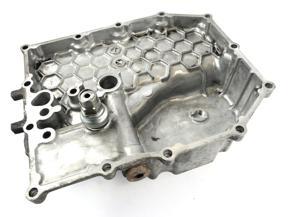 スズキGSF 1200 S Bandit WVA9 [2003]  - オイルパンエンジンの蓋