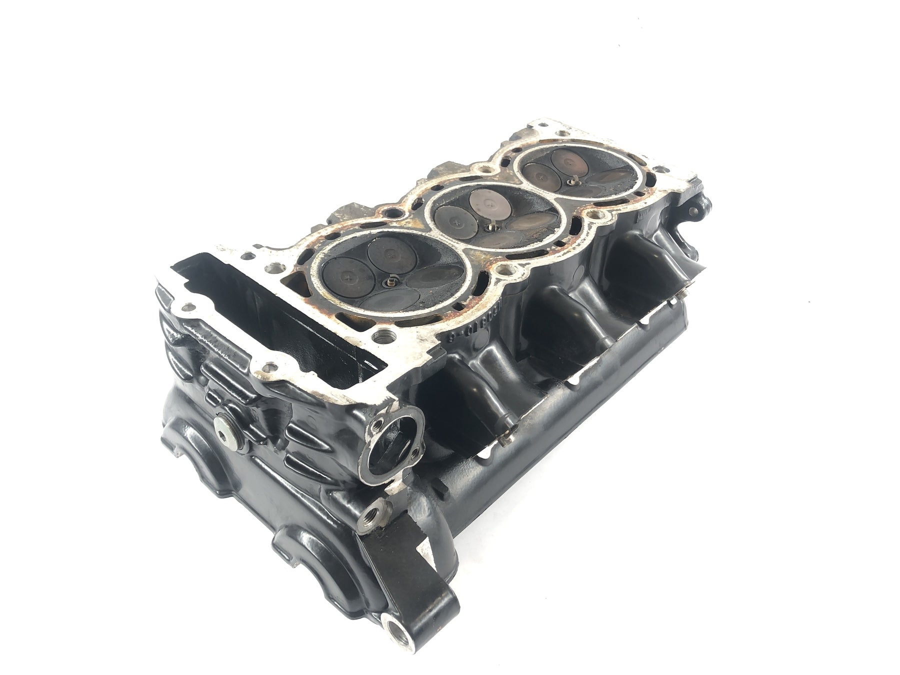 Triumph Speed ​​Triple 955i [1999] - Cylinder head