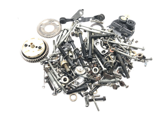 Triumph Adventurer 900 T309RT [1998] - Restteile und Schrauben Konvolut