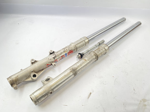 Yamaha XT 600 Z Ténéré 1vj [1986] - Fork Telegabel s osou