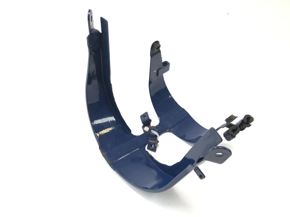 Suzuki GSX-R 1100 W GU75 C [1994] - Кронштейн держателя брызговика