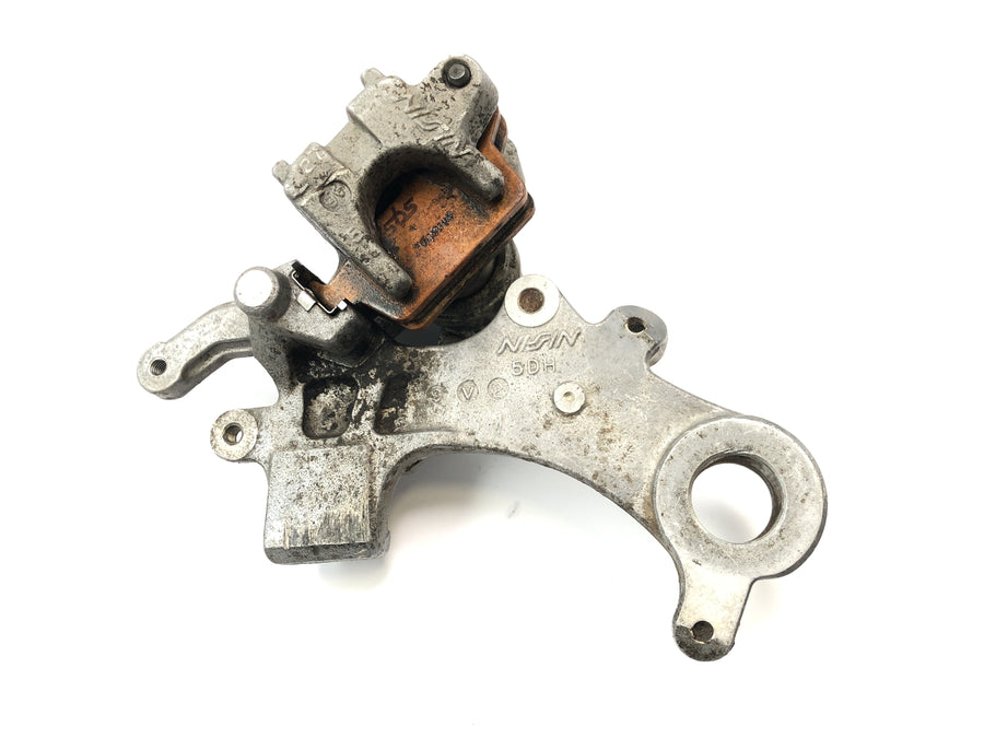 Yamaha YZ 426 F [2000] - Bremssattel hinten mit Ankerplatte