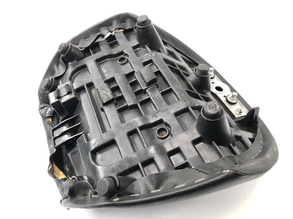 Suzuki VZ 1500 WVCU [2011] - Многоместное сиденье водителя