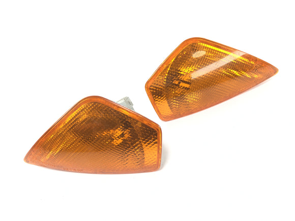 Ducati 999 H4 [2003] - Peilin vilkkuva suuntavalon vilkkuva valo vasemmalla ja oikealla