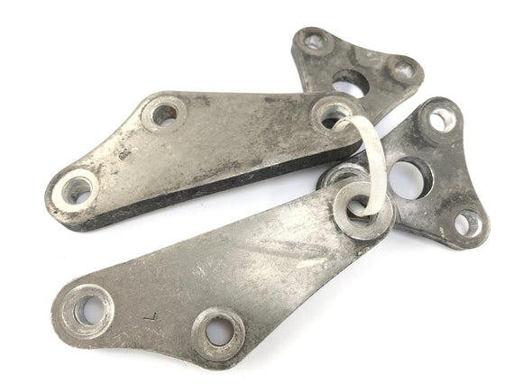 Honda NX 650 RD02 [1989] - Держатель двигателя