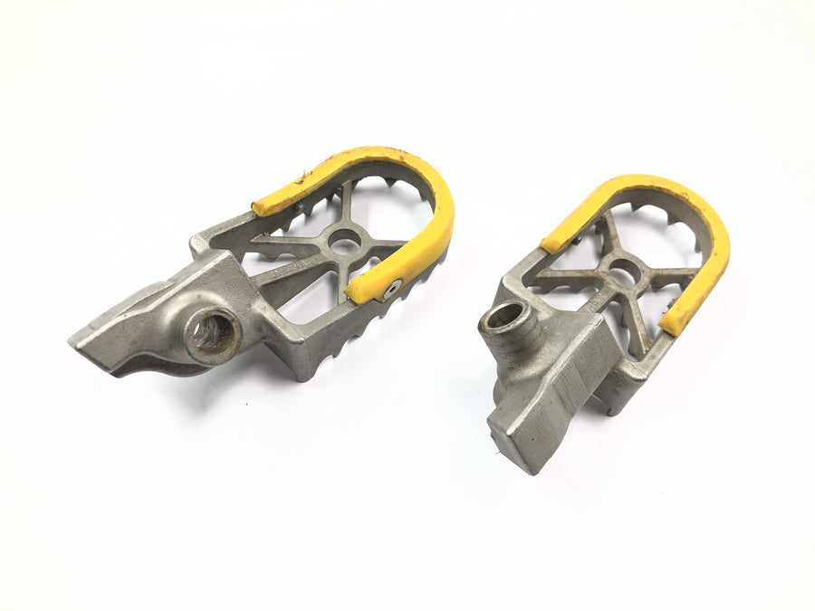 Suzuki RM Z 250 RJ41A [2007] - Fußrasten Fahrerfußrasten Paar Aluminium