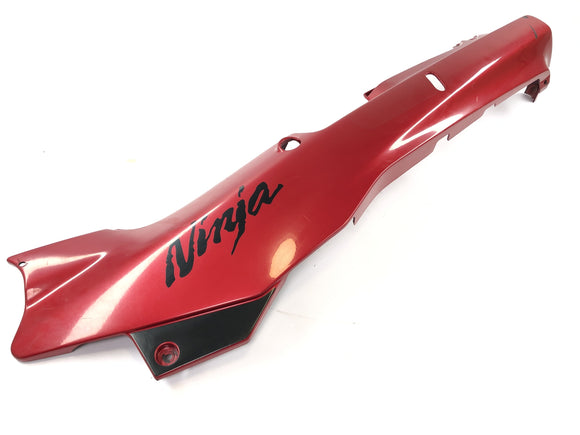 Kawasaki GPZ 1100 ZXT10E [1997] - Задняя облицовка слева