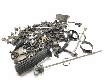 BMW R 60/5 [1973] - Lot de pièces et vis restantes