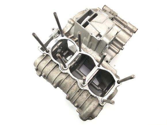 Benelli TNT 1130 [2009] - Motorhus tomt motorblock