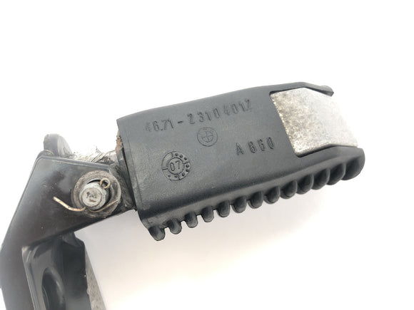 BMW R 1150 GS R21 [2002] - stupačka vlevo s držákem