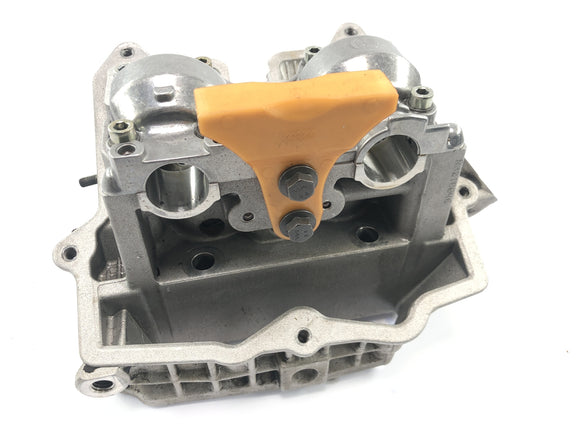 Aprilia RSV 1000 R [2004] - Zylinderkopf Ventilkopf Motorzylinderkopf vorne