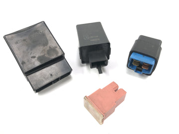 Yamaha YZF 750 R 4HN [1995] - Relais Konvolut