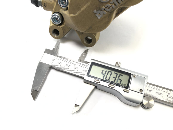 Ducati Monster M600 [1995] - Jarrun paksuusjarrujen pihdit edessä