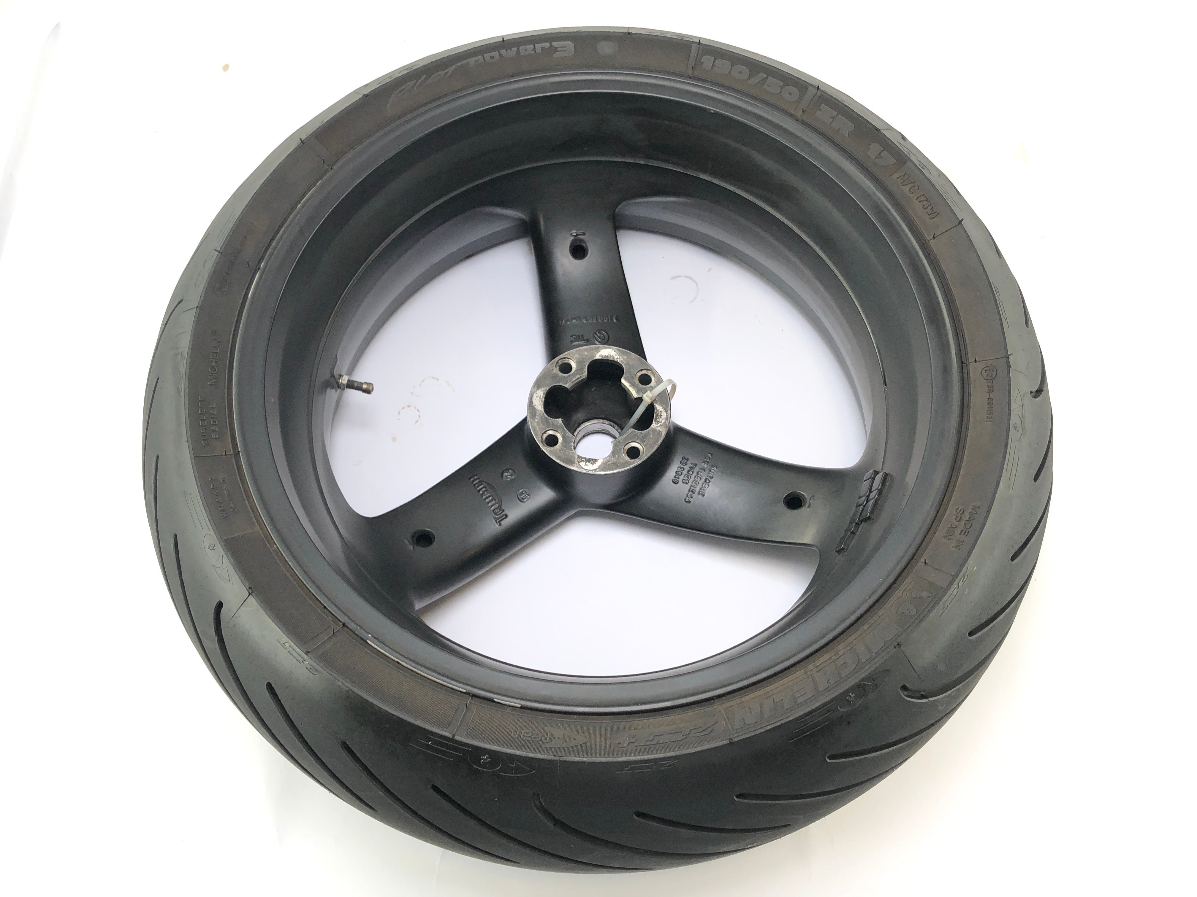 Triumph Daytona 955i T595 [1999] - Rear wheel rim