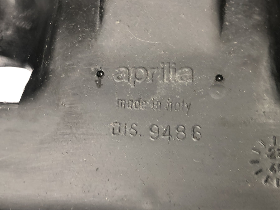 Aprilia RS 125 Extrema [1994] - Achterbouw, binnenpaneel, achterste kentekenplaathouder ingekort