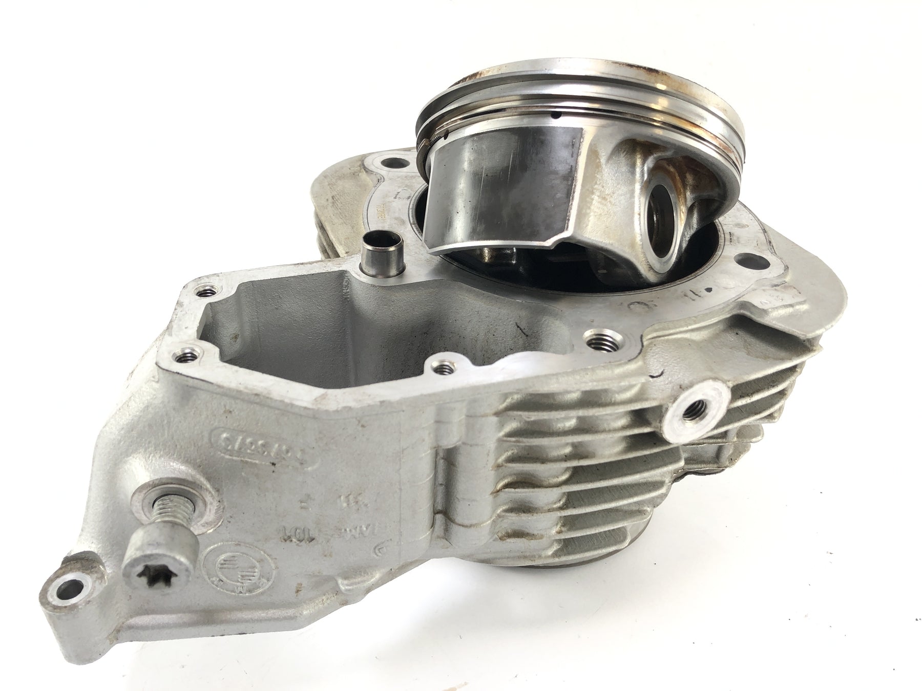 BMW R 1200 R [2007] - Cylinder with piston left