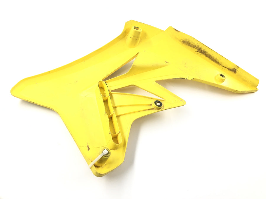 Suzuki RM Z 250 RJ41A [2007] - Tankverkleidung rechts Seitenverkleidung