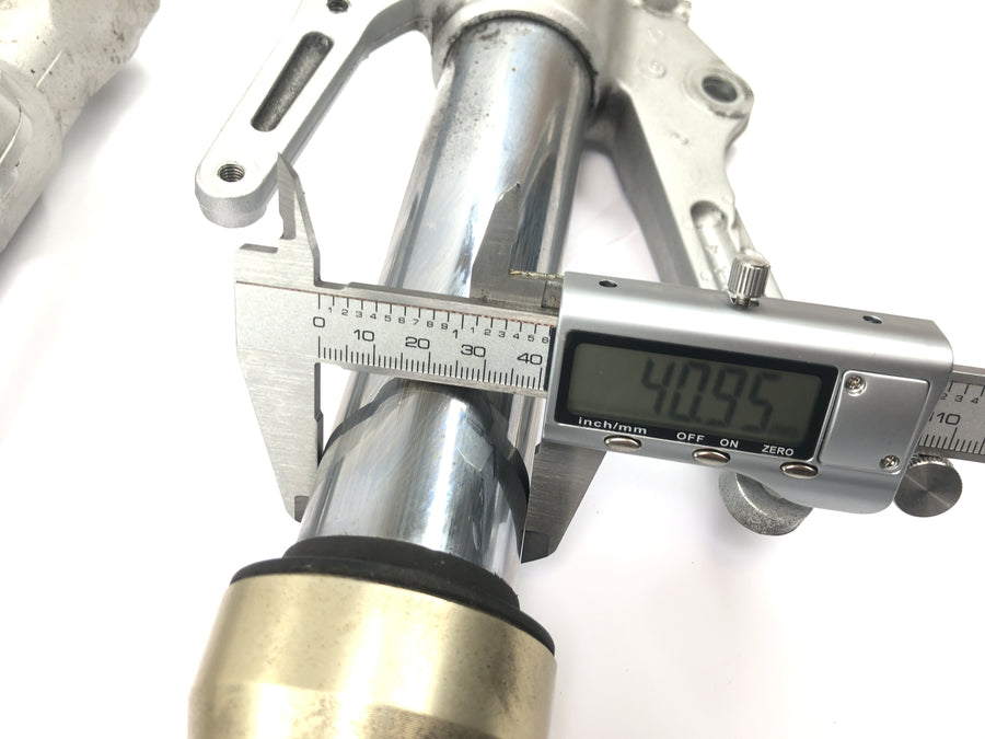 Yamaha YZF R1 RN04 [2001] - Вилка Перевернутая вилка, амортизационная вилка с осью