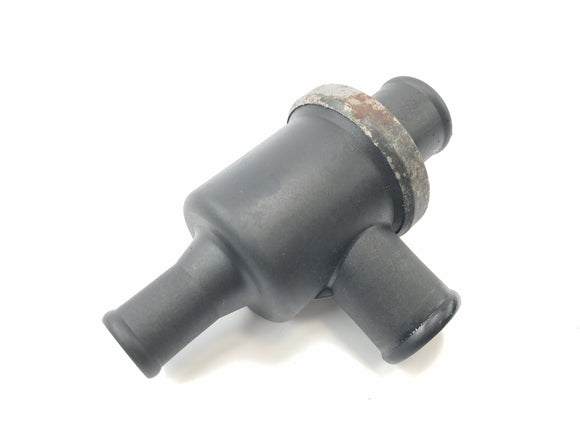 Aprilia RST 1000 Futura [2002] - Jäähdytysnesteen termostaattin termostaattinen venttiili