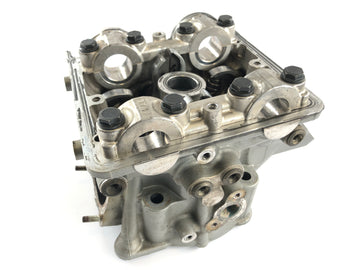 Ducati 1098 S H7 [2009] - hlava válce vpředu