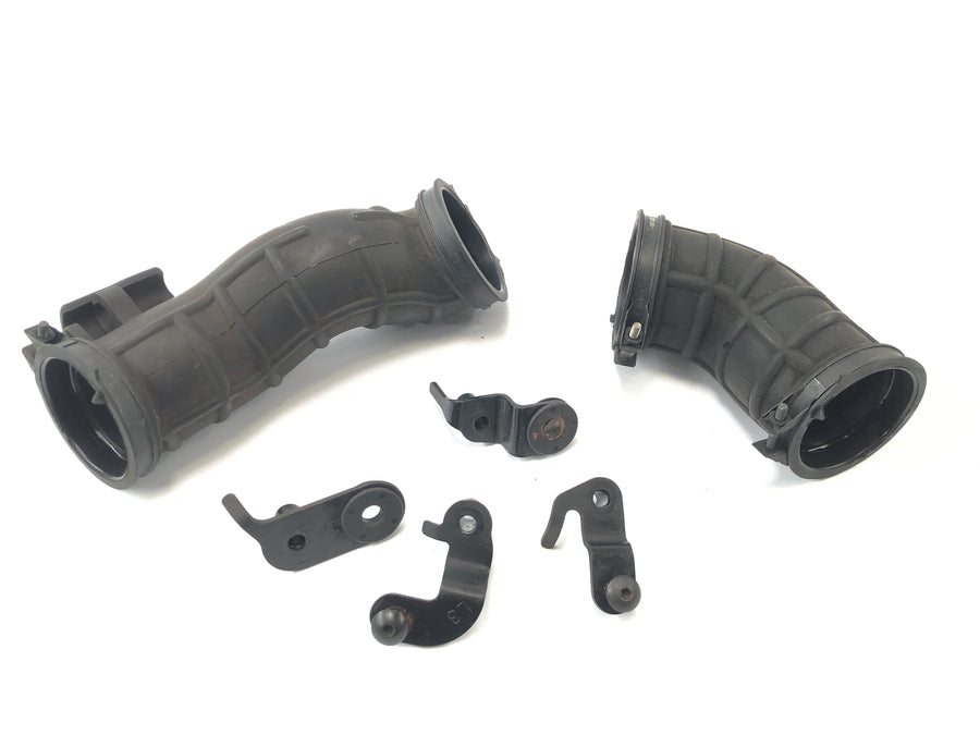 Suzuki VZ 1500 WVCU [2011] - Luftfilterboks luftboks luftfilterhus inntaksboks