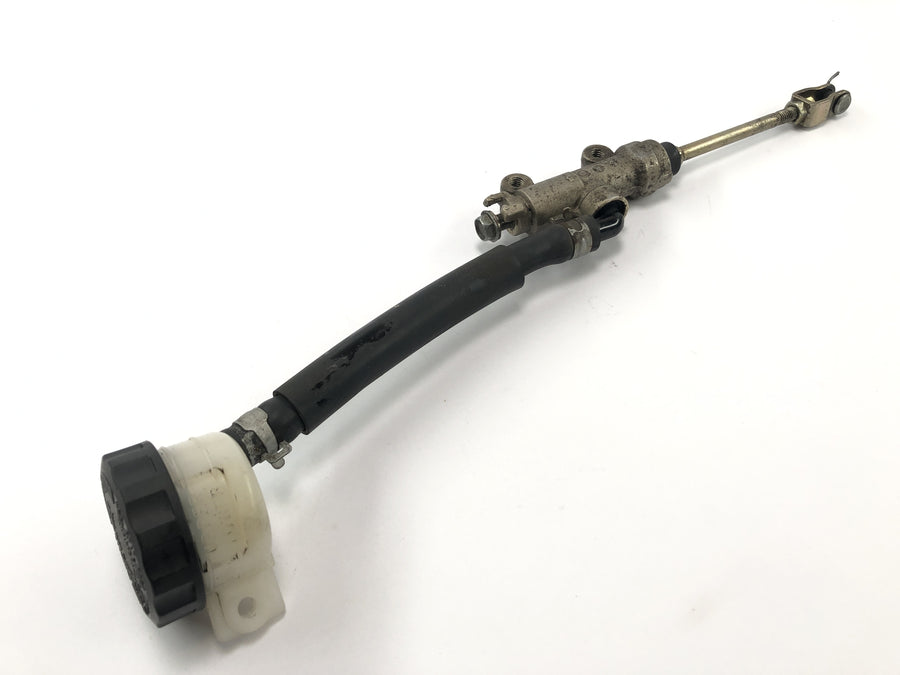Kawasaki GPZ 1100 ZXT10E [1997] - Main brake cylinder at the back foot brake cylinder