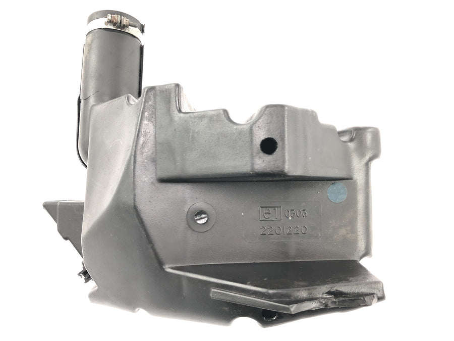 Triumph Adventurer 900 T309RT [1998] - Air filter box Air filter housing Intake box