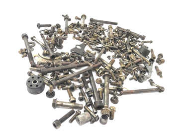 Benelli TNT 1130 [2009] - överblivna delar och skruvar blandat parti