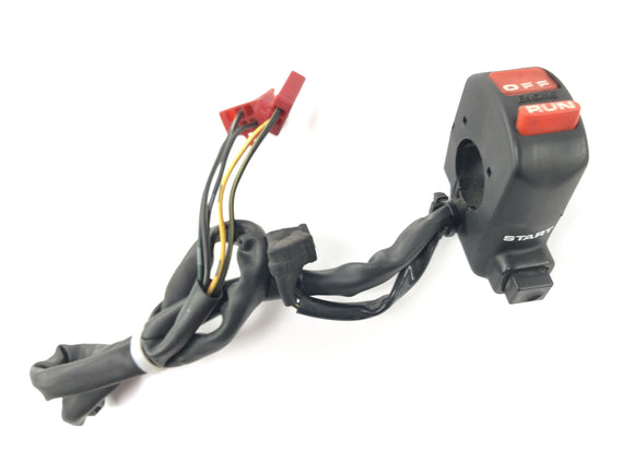 Honda CBR 900 RR SC28 [1994] - Переключатель руля на правой ручке