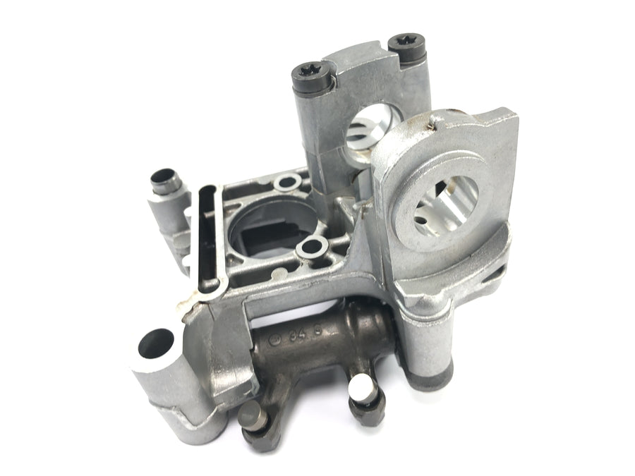 BMW R 1150 RS R22 [2003] - ロッカー アーム ブラケット ロッカー アームのペアは、左右のロッカー アーム ブラケットをサポートします