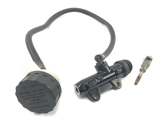 KTM RC 125 [2016] - Takajarrupumppu Pääjarrusylinteri Jarrusylinteri