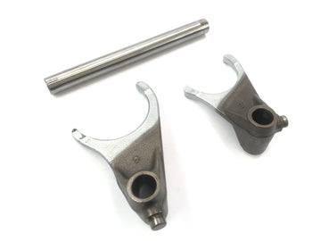 川崎VN 1500クラシックVNT50D [2001]  - フォークサーキットの切り替え