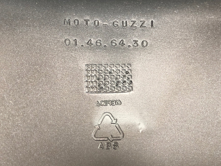 Moto Guzzi V11 Sport [1999] - Soziusabdeckung Höcker Sitzabdeckung Soziussitz