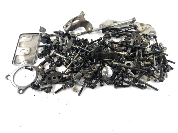 Yamaha FJ 1100 47E [1985] - Śruby i części resztkowe są zworne